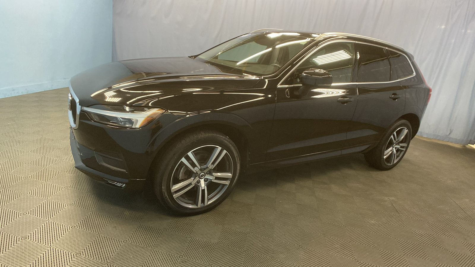 2021 Volvo XC60 Momentum 3