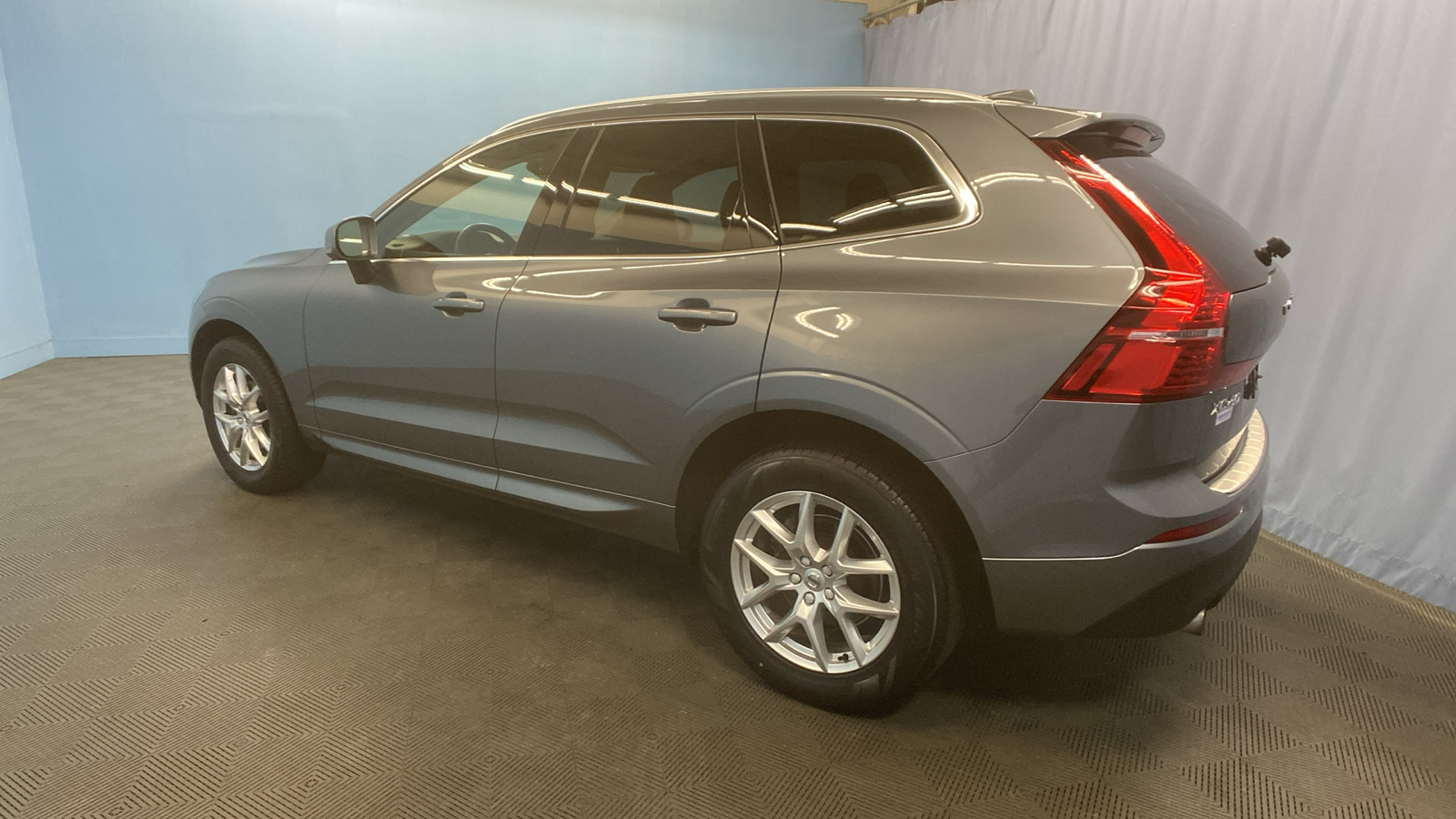 2021 Volvo XC60 Momentum 5