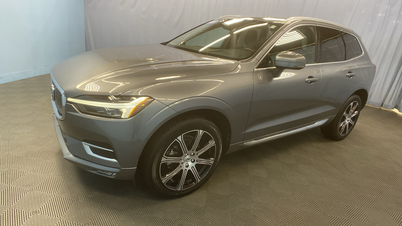 2021 Volvo XC60 Inscription 3