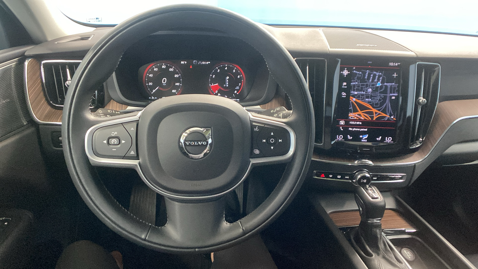 2021 Volvo XC60 Momentum 23