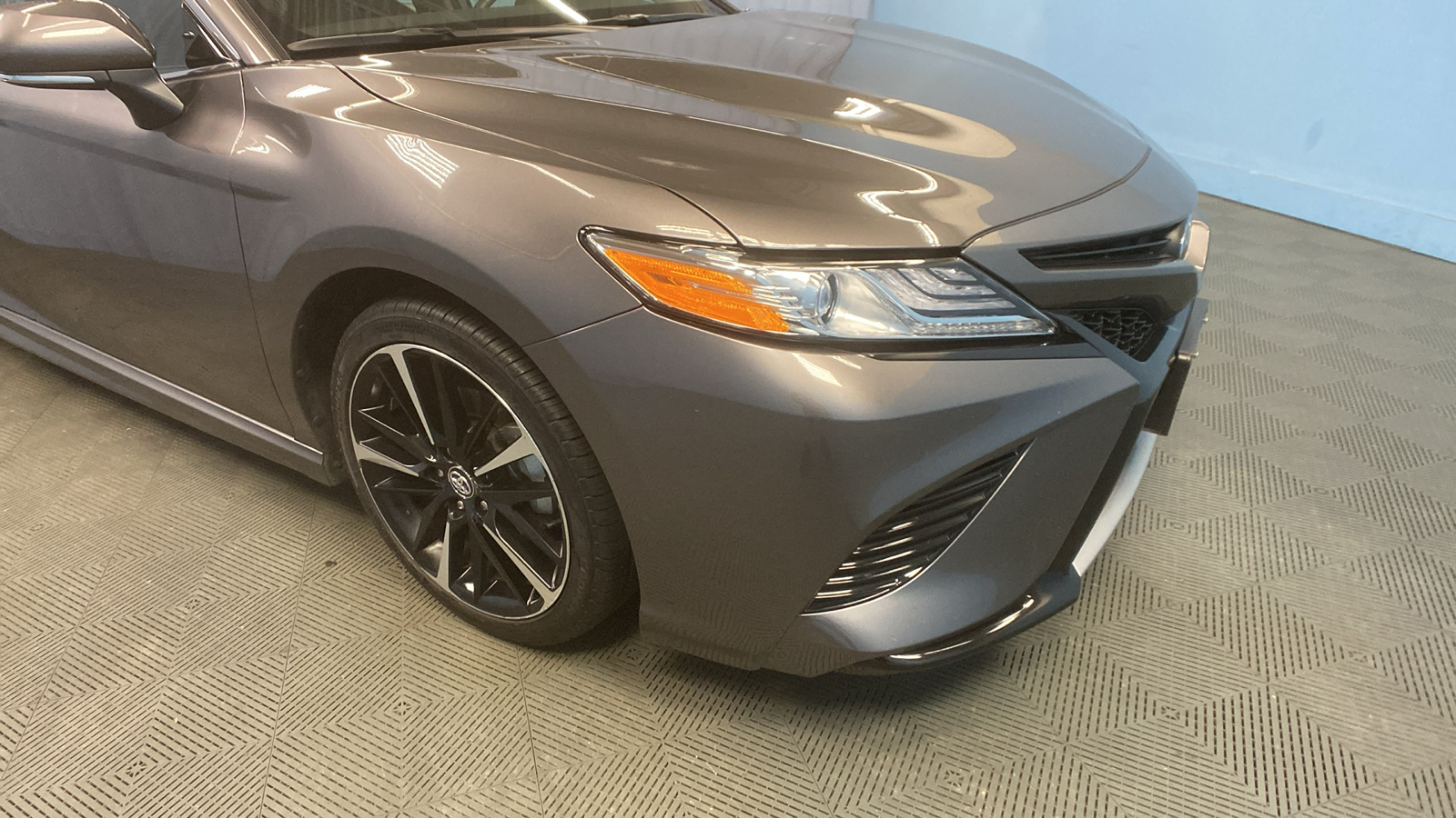 2020 Toyota Camry XSE 48