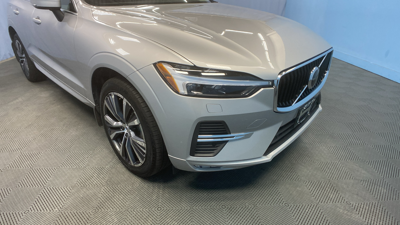 2022 Volvo XC60 Momentum 46