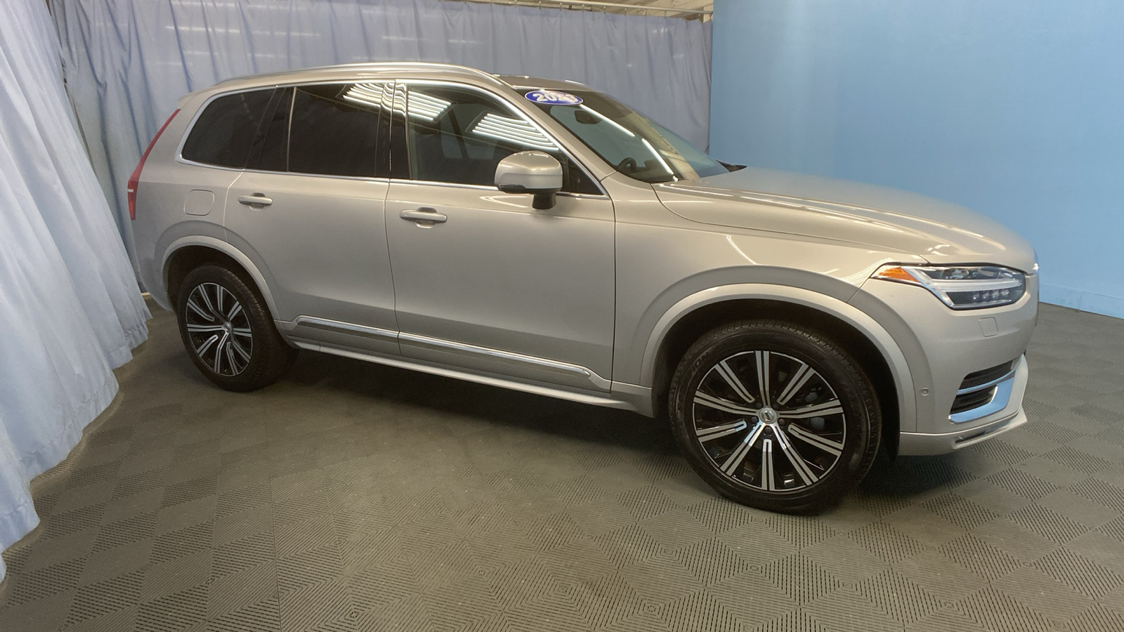 2023 Volvo XC90 Plus 9