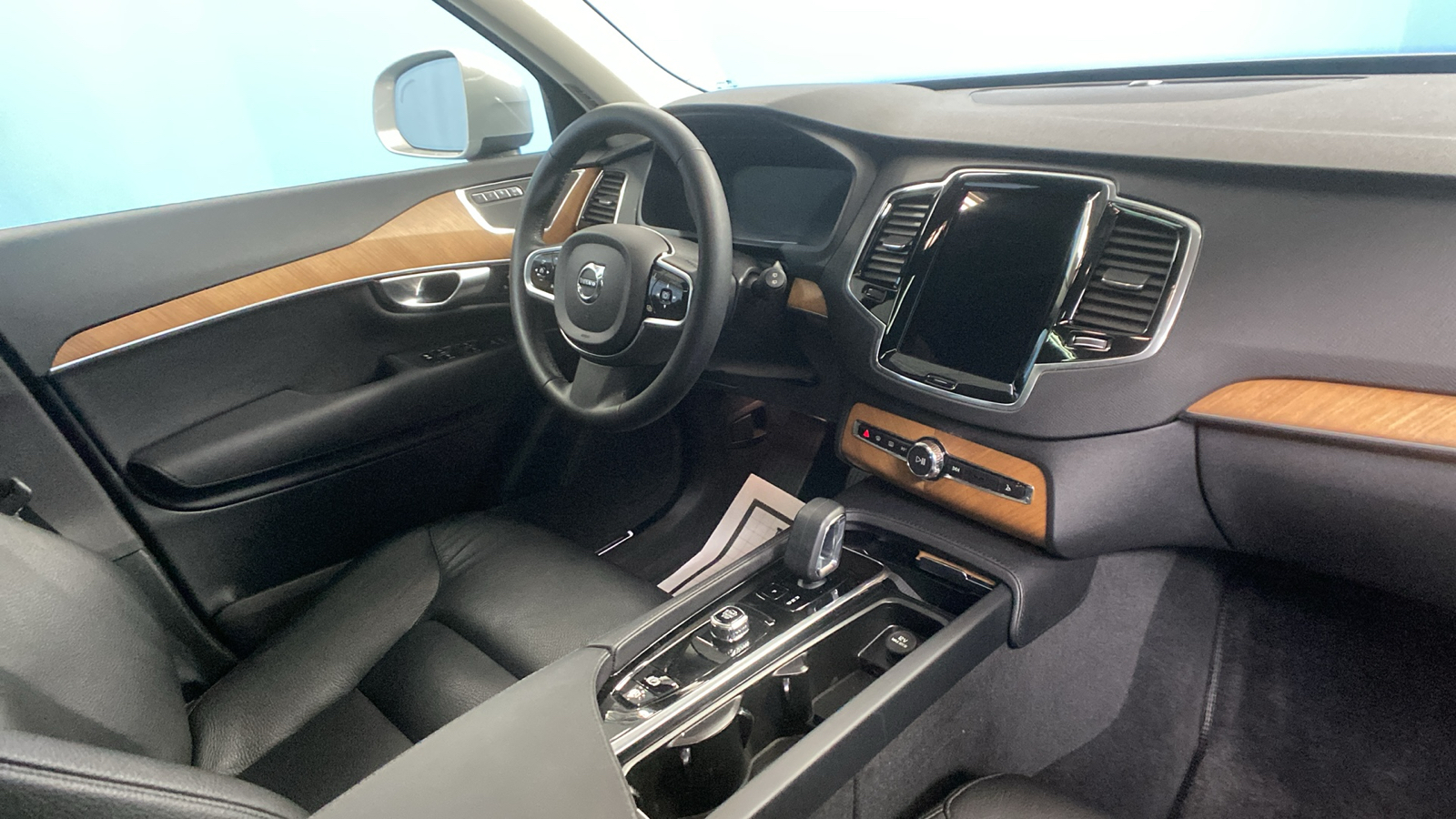 2023 Volvo XC90 Plus 51