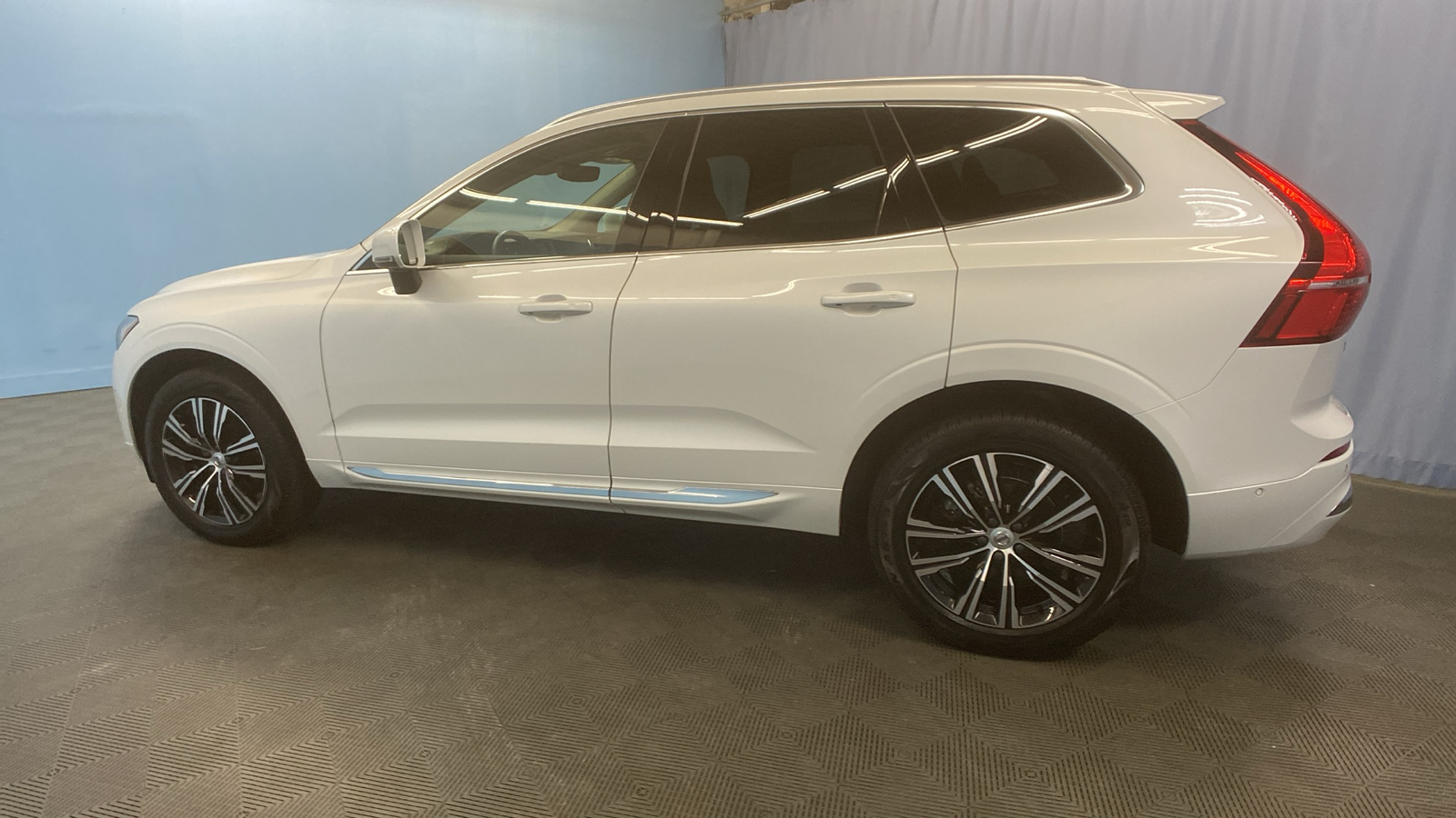 2022 Volvo XC60 Inscription 5