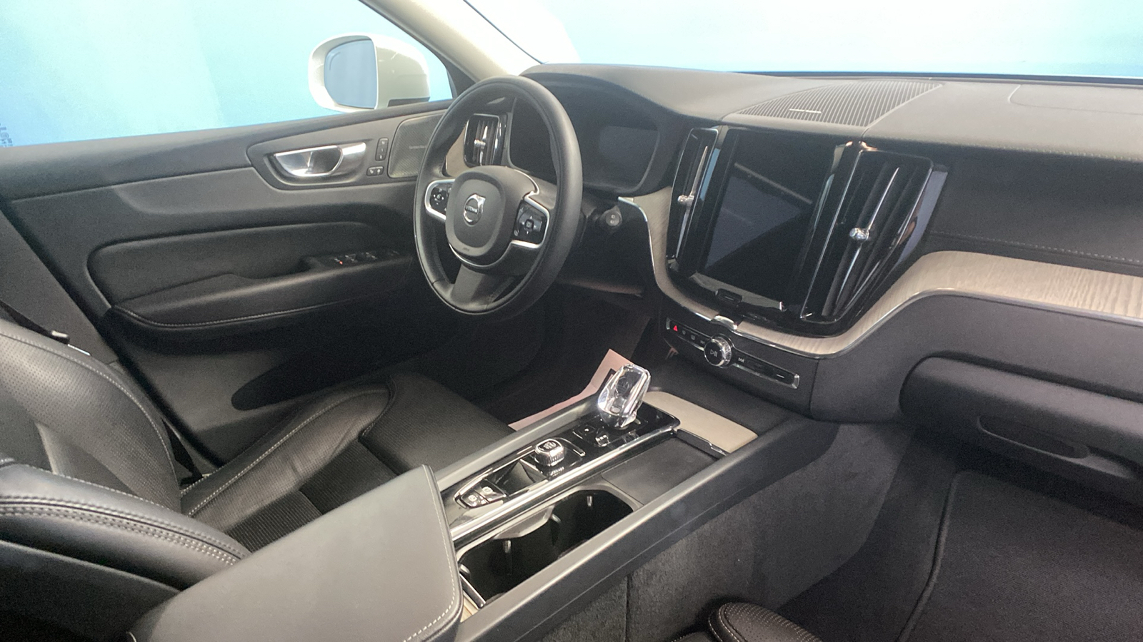 2022 Volvo XC60 Inscription 45