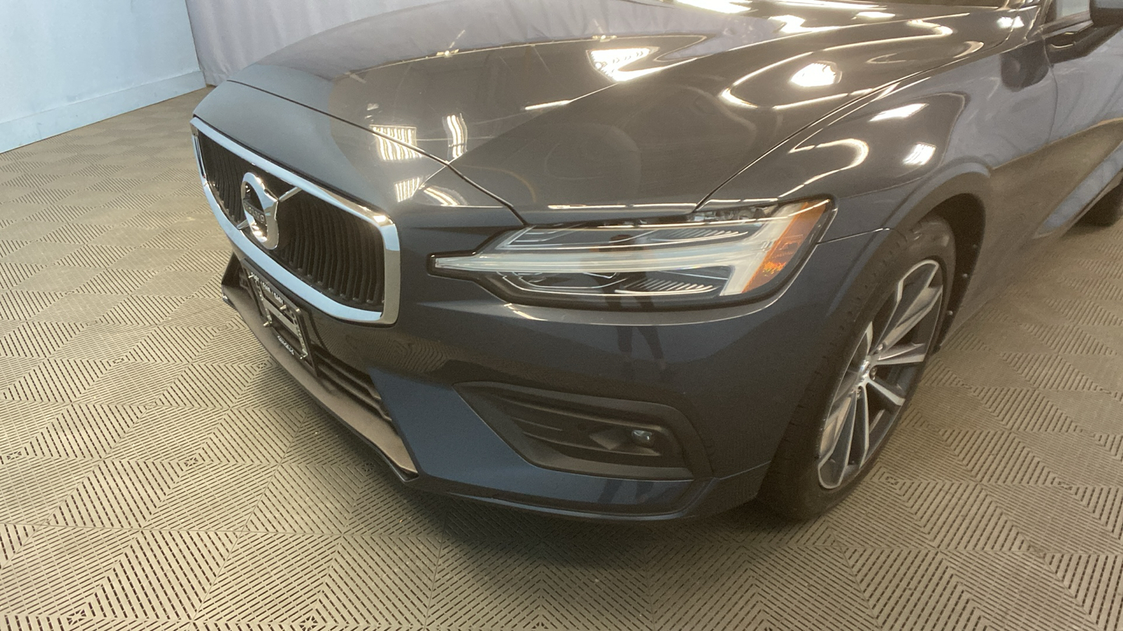 2021 Volvo S60 Momentum 49