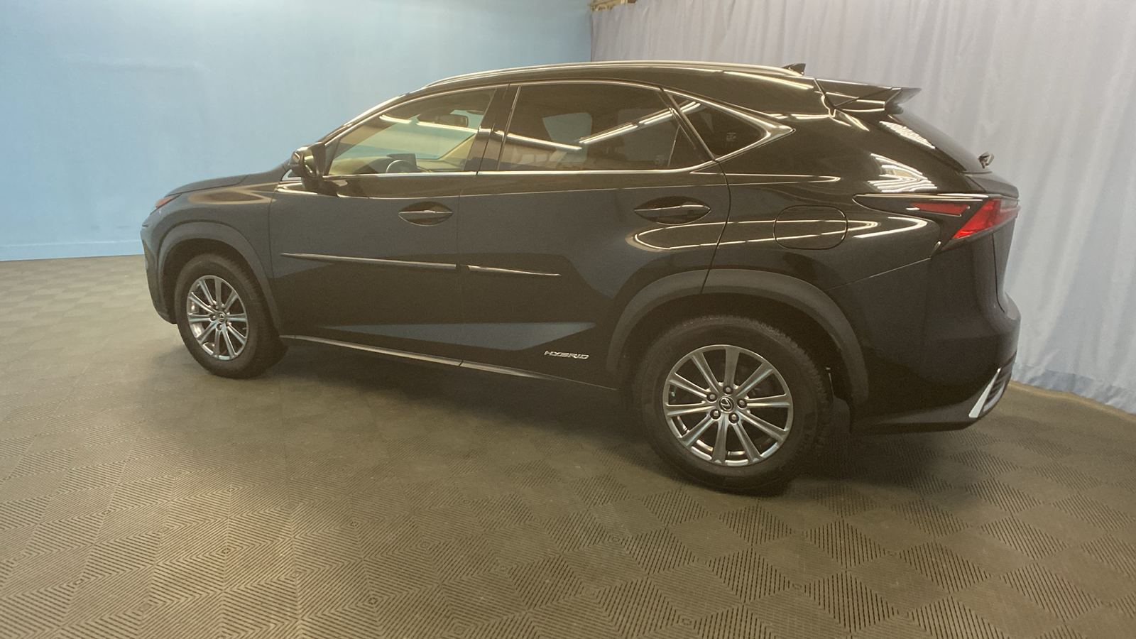 2019 Lexus NX NX 300h 5