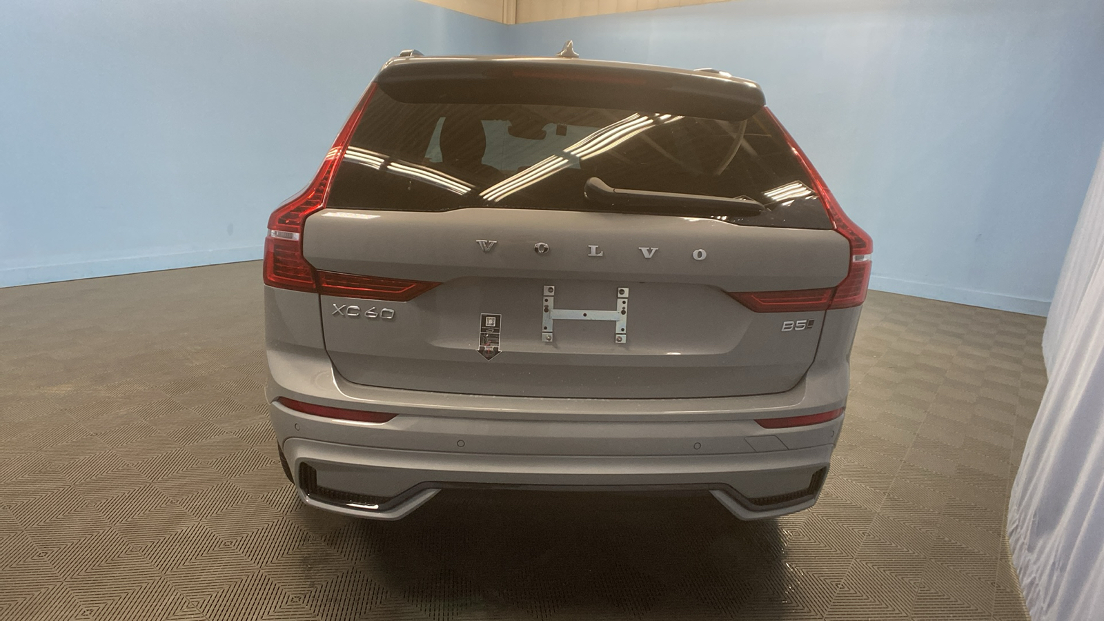 2025 Volvo XC60 Core 6