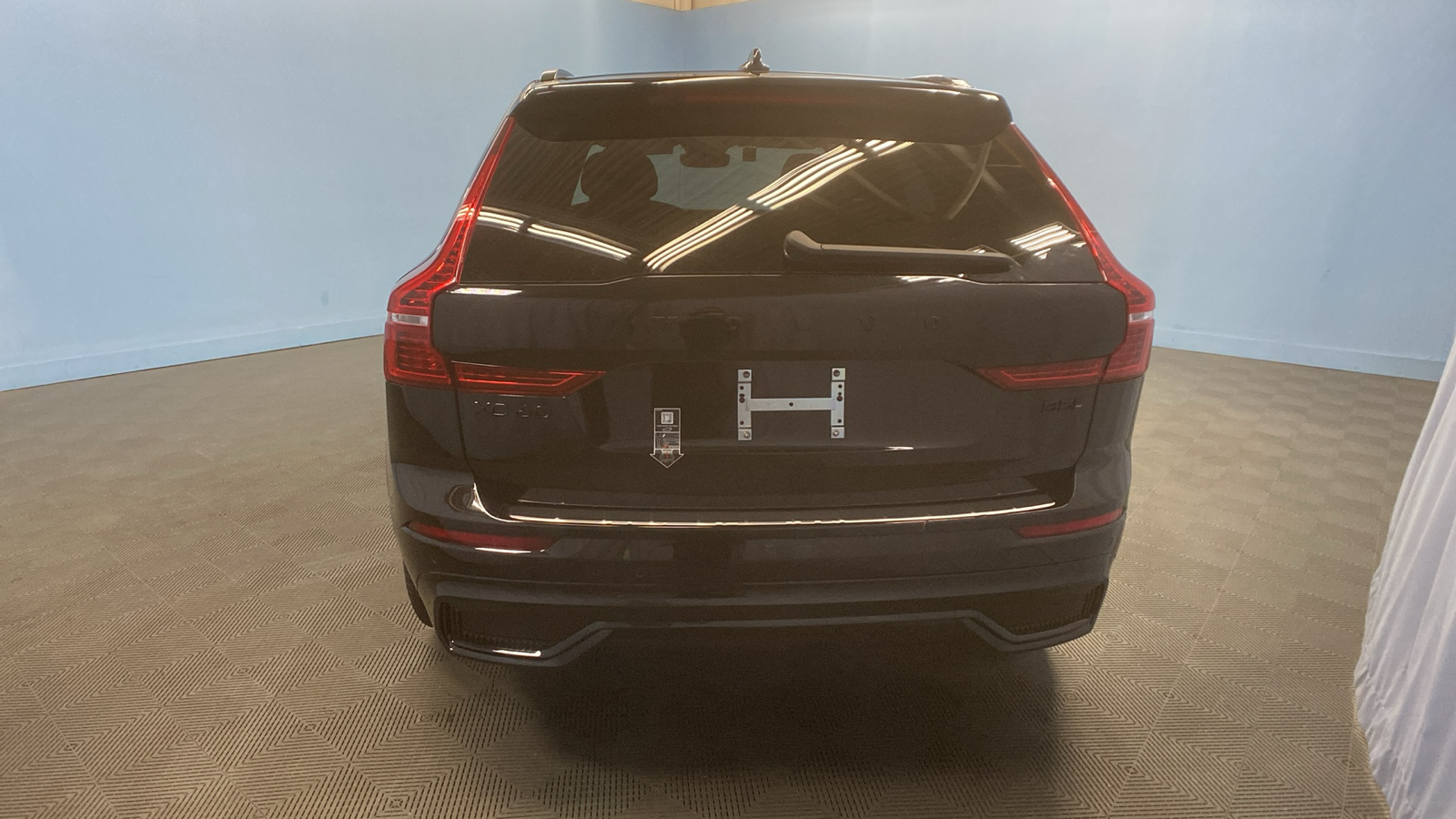 2025 Volvo XC60 Ultra Black Edition 6