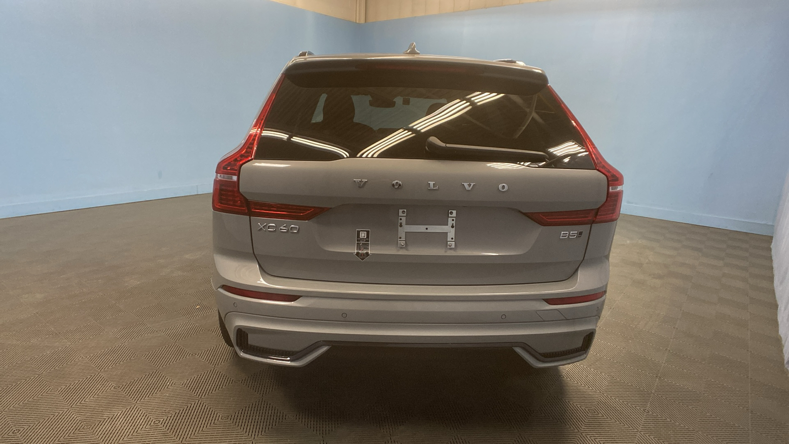 2025 Volvo XC60 Core 6