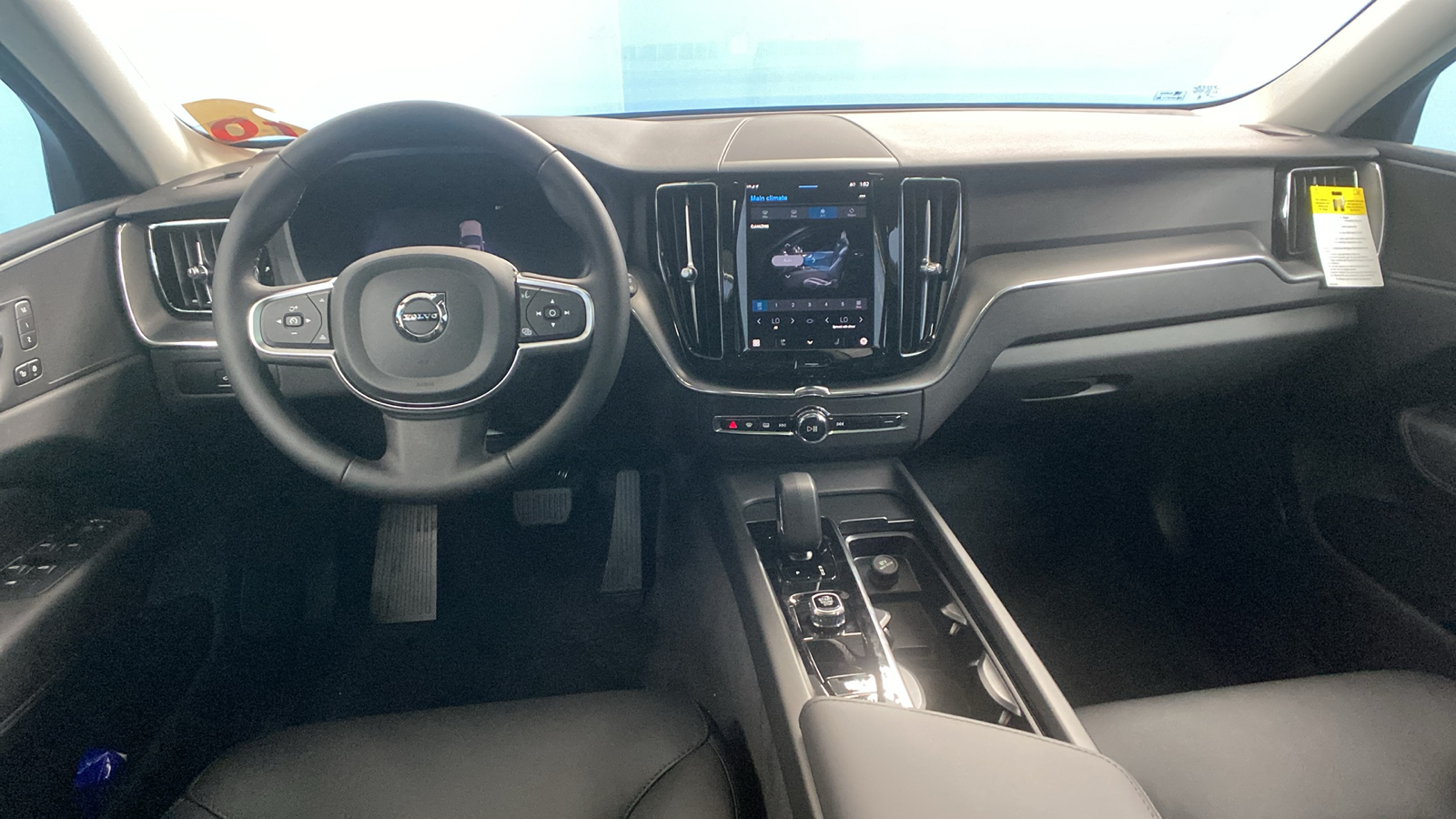 2025 Volvo XC60 Core 18