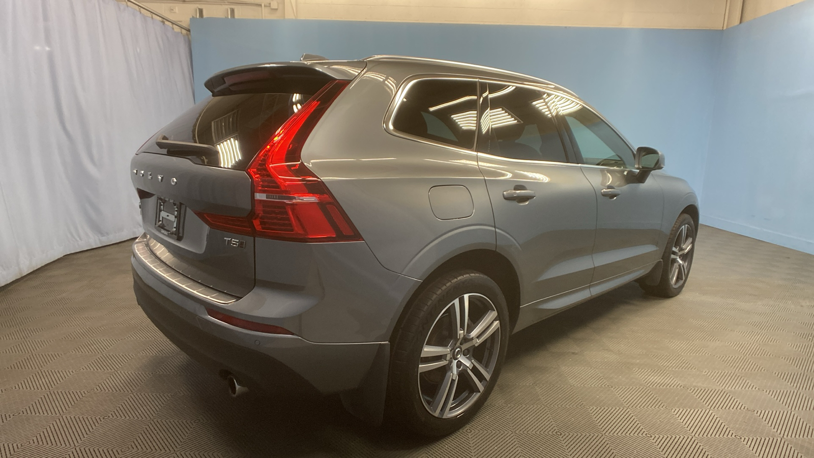 2020 Volvo XC60 Momentum 7