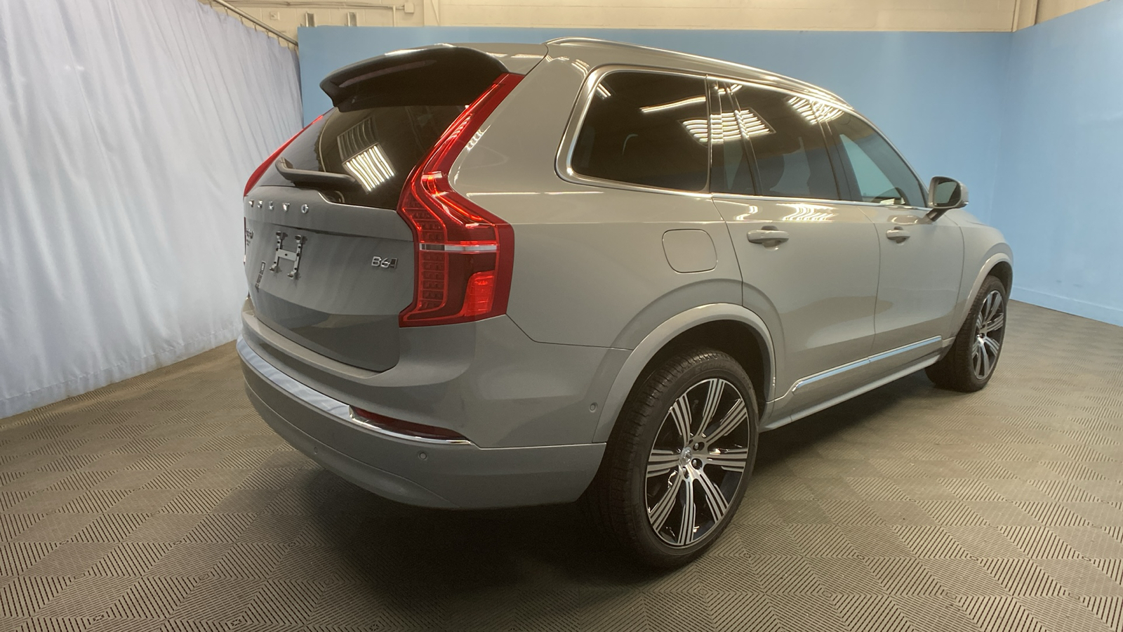 2025 Volvo XC90 Plus 6