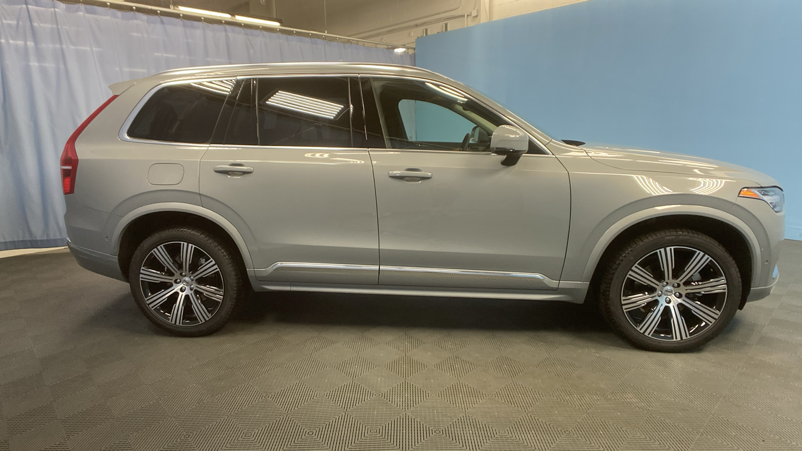 2025 Volvo XC90 Plus 7