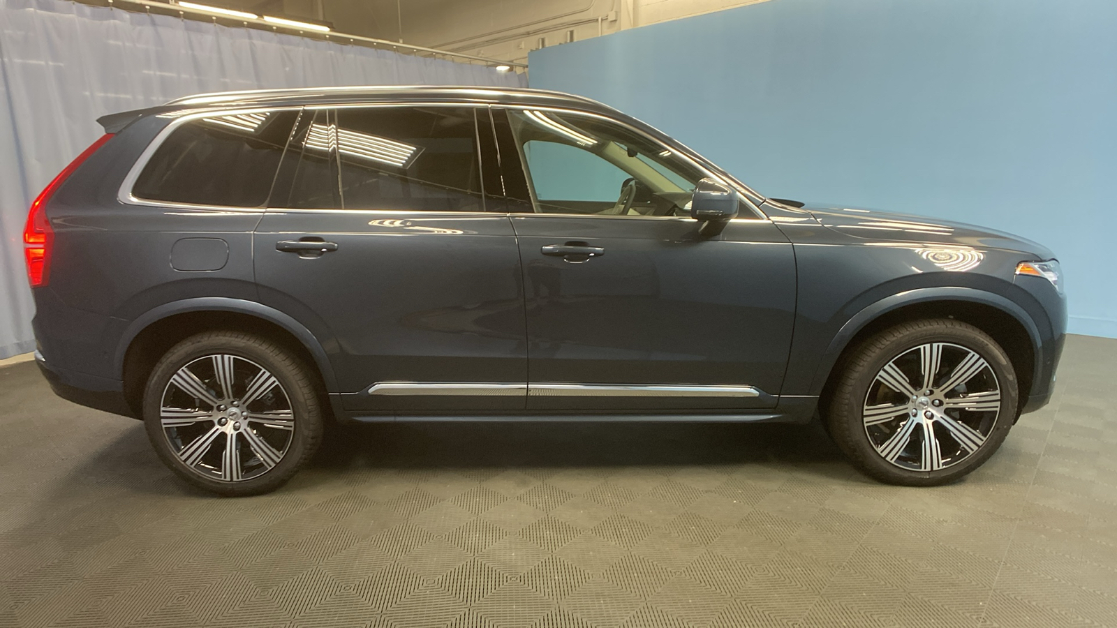 2025 Volvo XC90 Ultra 8