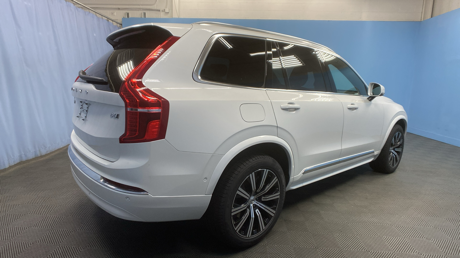 2025 Volvo XC90 Plus 7