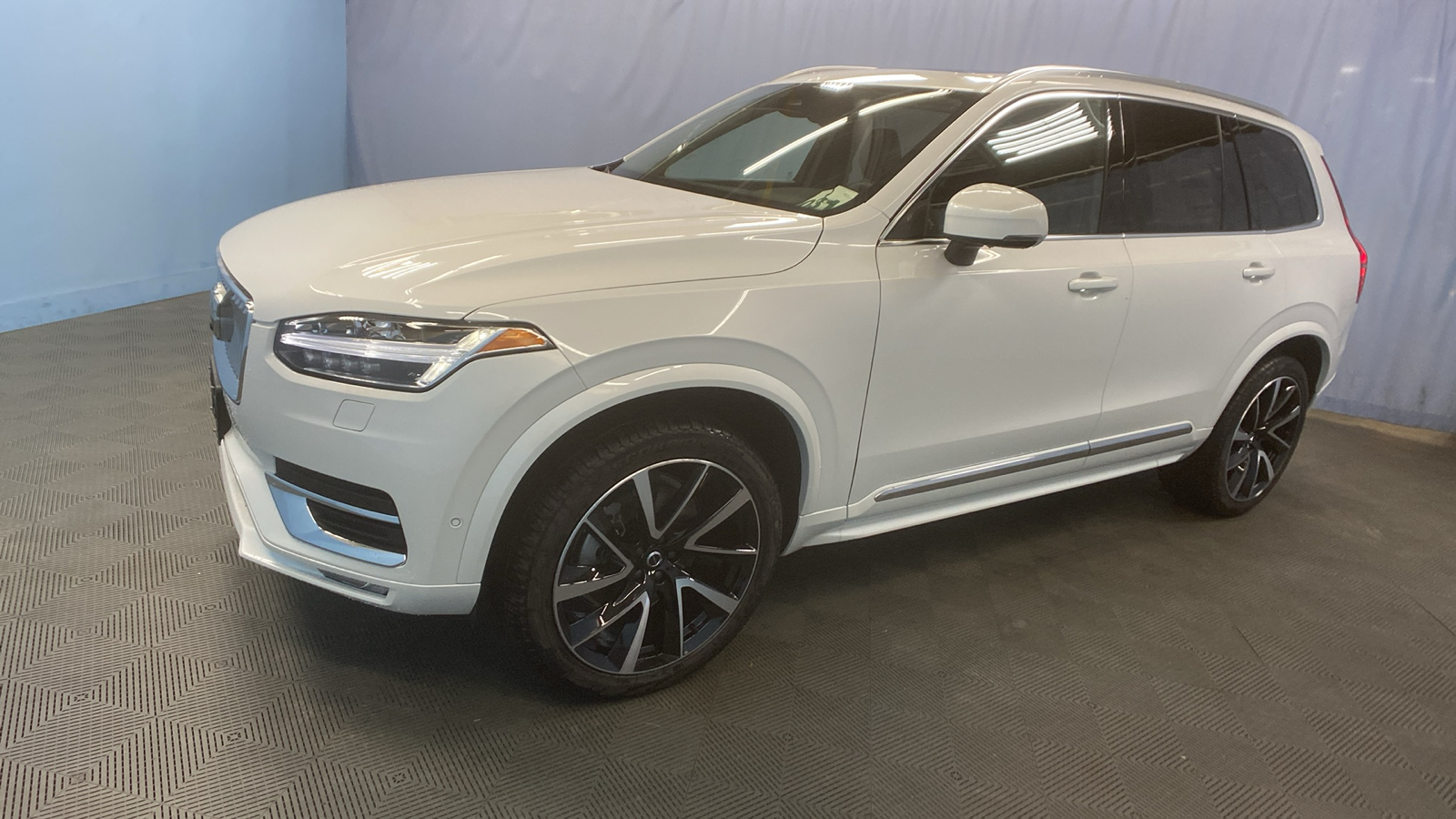 2025 Volvo XC90 Plus 3