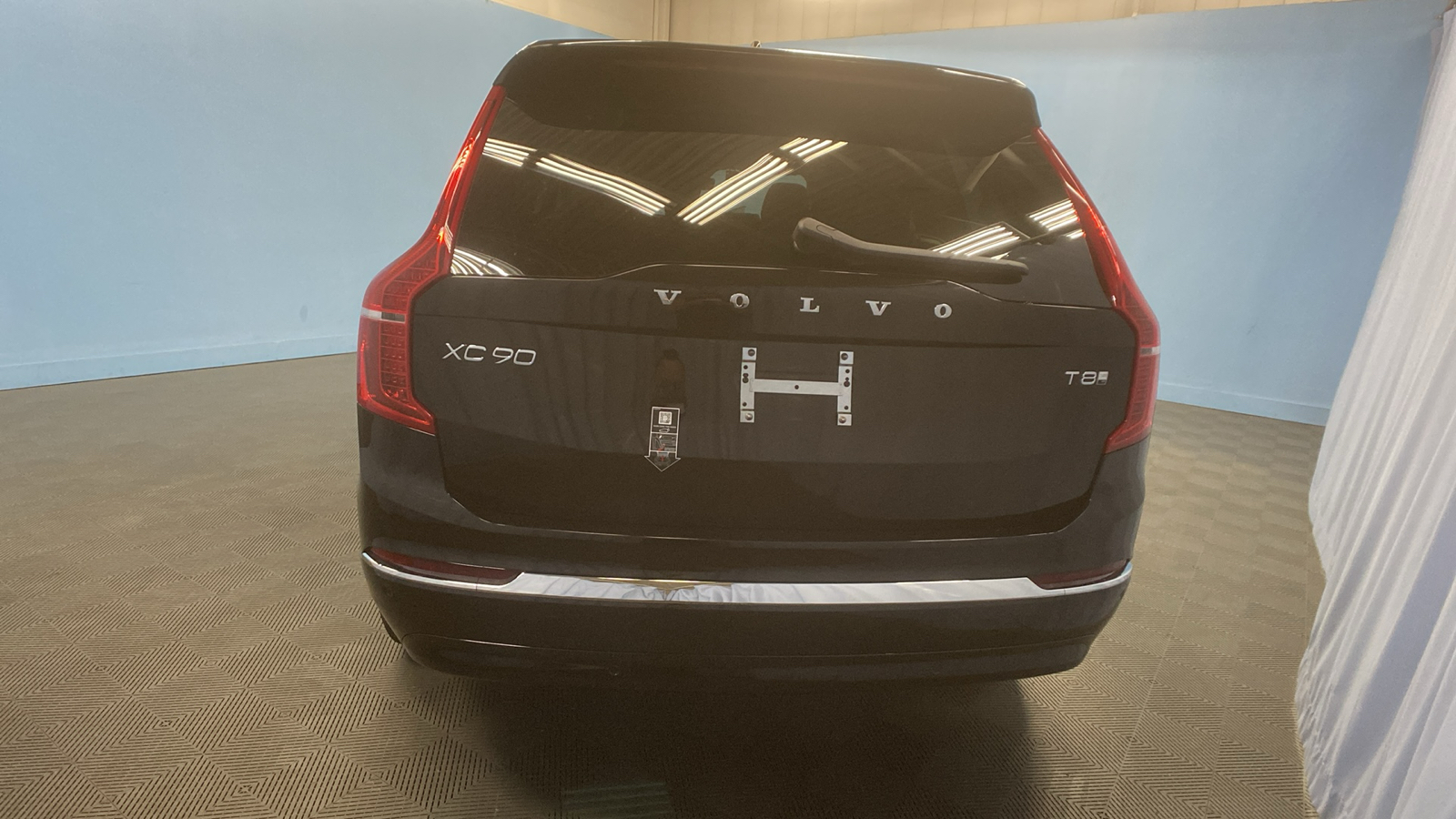 2025 Volvo XC90 Plug-In Hybrid Ultra 6