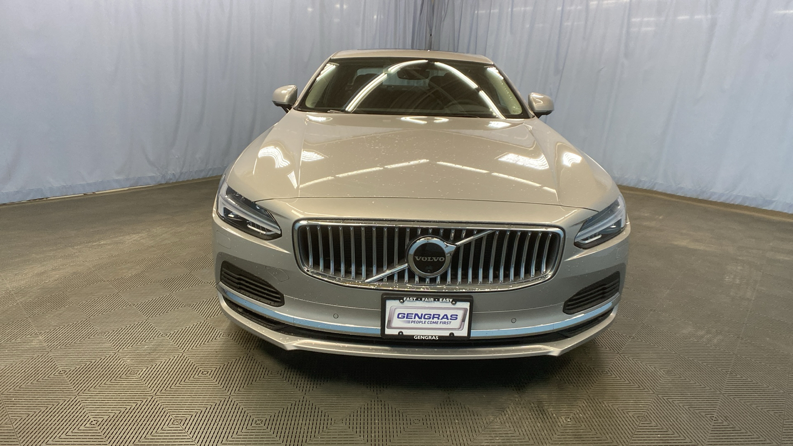 2024 Volvo S90 Recharge Plug-In Hybrid Ultimate 2