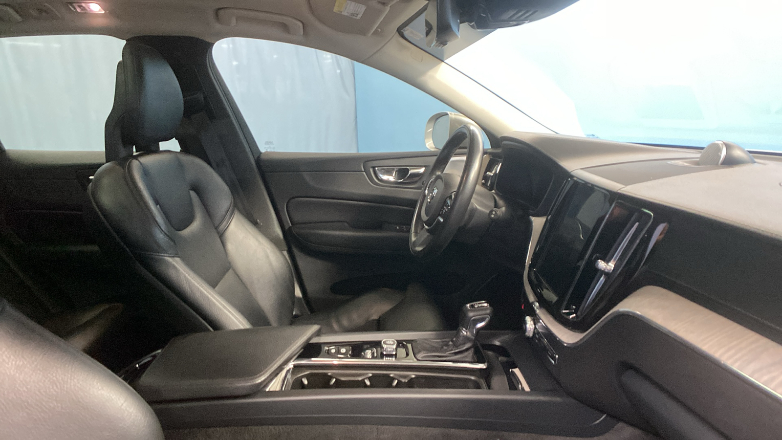 2018 Volvo XC60 Inscription 48