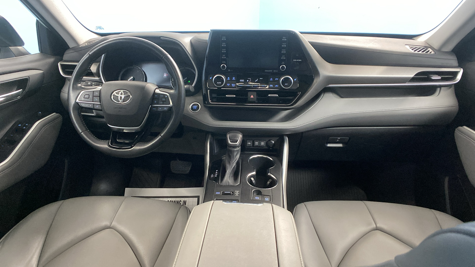 2021 Toyota Highlander XLE 44