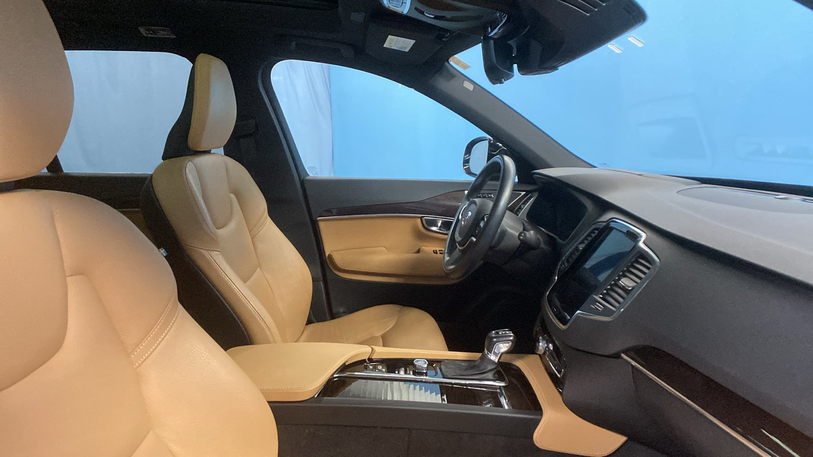 2019 Volvo XC90 Momentum 51