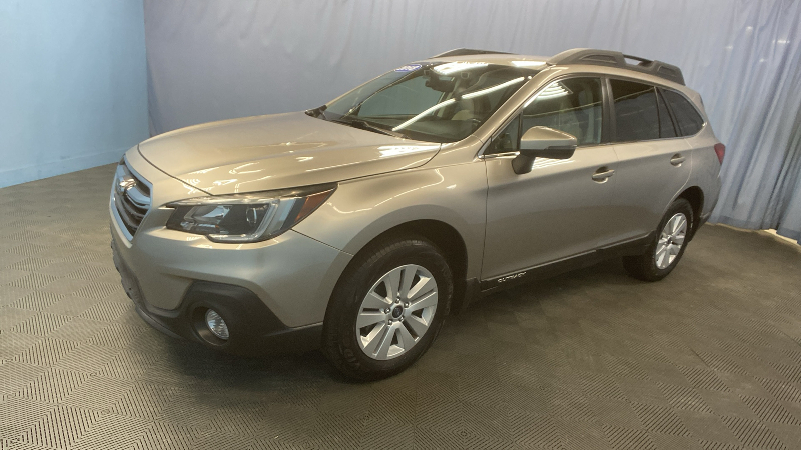 2018 Subaru Outback Premium 3