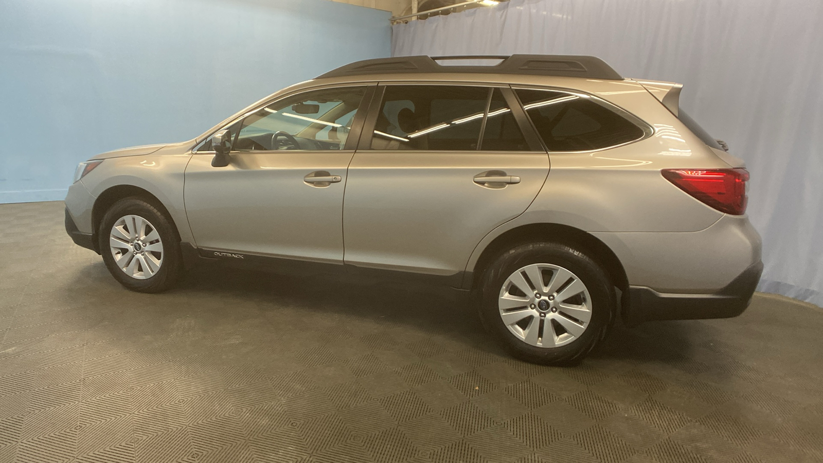 2018 Subaru Outback Premium 5