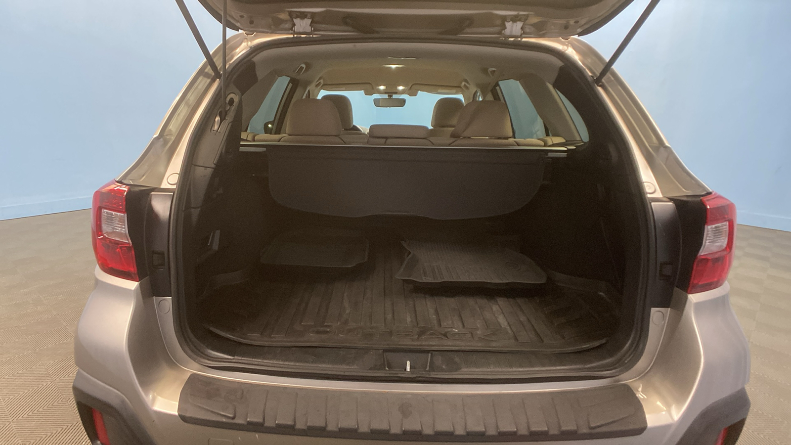 2018 Subaru Outback Premium 33