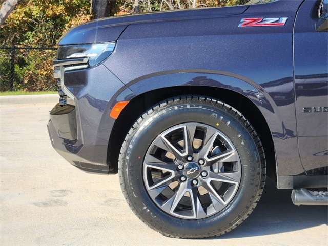 2022 Chevrolet Suburban Z71 10