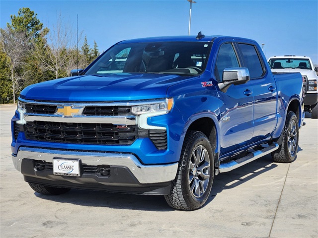 2024 Chevrolet Silverado 1500 LT 4