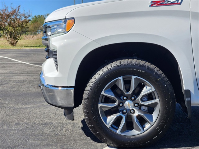 2024 Chevrolet Silverado 1500 LT 6