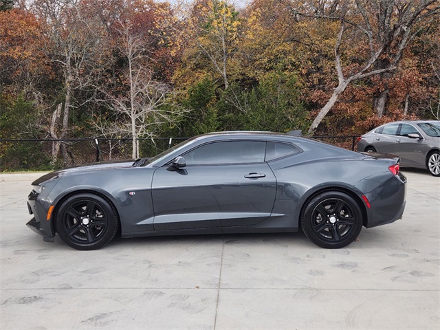 2018 Chevrolet Camaro 1LT 8