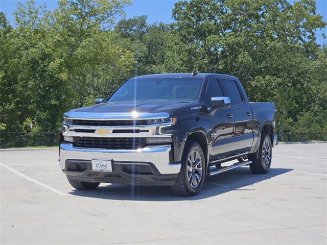 2021 Chevrolet Silverado 1500 LT 3