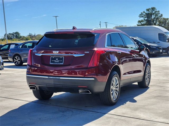 2017 Cadillac XT5 Luxury 8