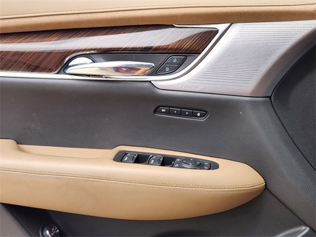 2020 Cadillac XT6 Premium Luxury 25