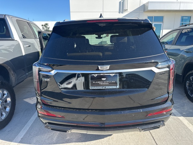 2023 Cadillac XT6 Sport 6