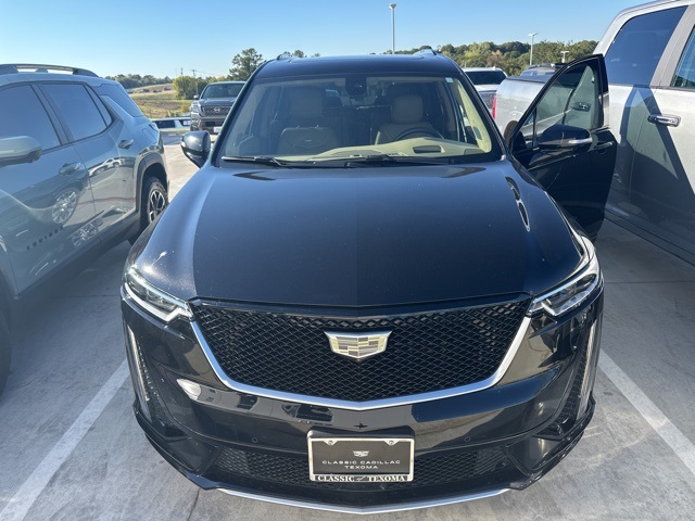 2023 Cadillac XT6 Sport 11