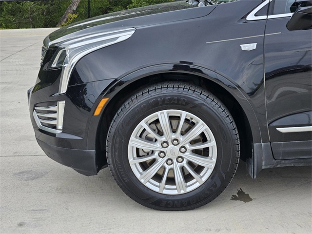 2018 Cadillac XT5 Base 10