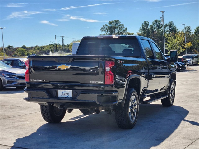 2022 Chevrolet Silverado 2500HD Custom 8