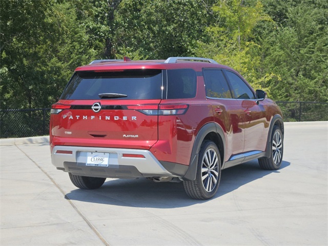 2022 Nissan Pathfinder Platinum 4