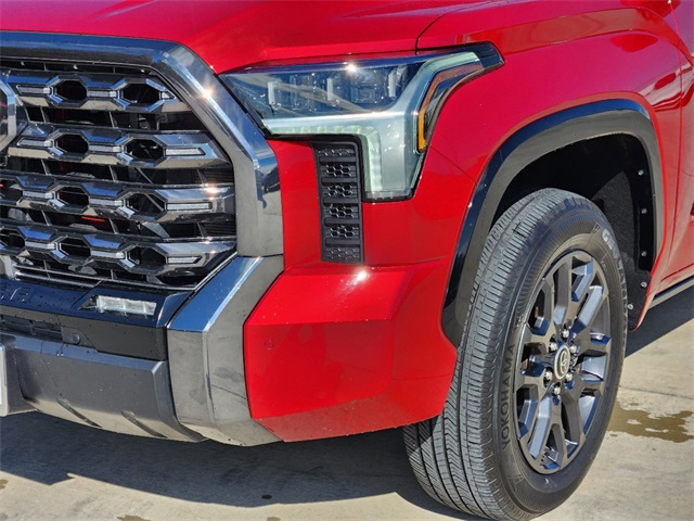 2022 Toyota Tundra Hybrid Platinum 9