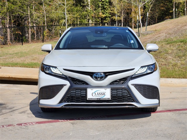 2021 Toyota Camry XSE 3