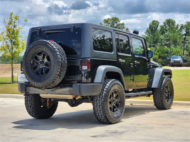 2015 Jeep Wrangler Unlimited Willys 8