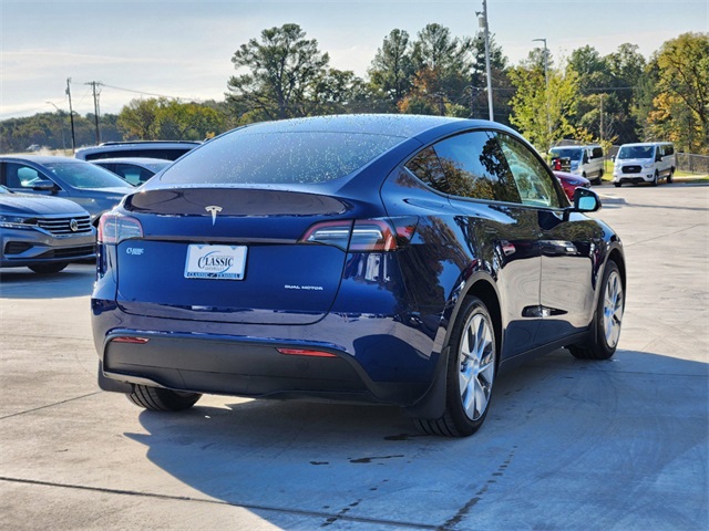 2023 Tesla Model Y Long Range 8