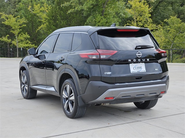 2023 Nissan Rogue SL 5