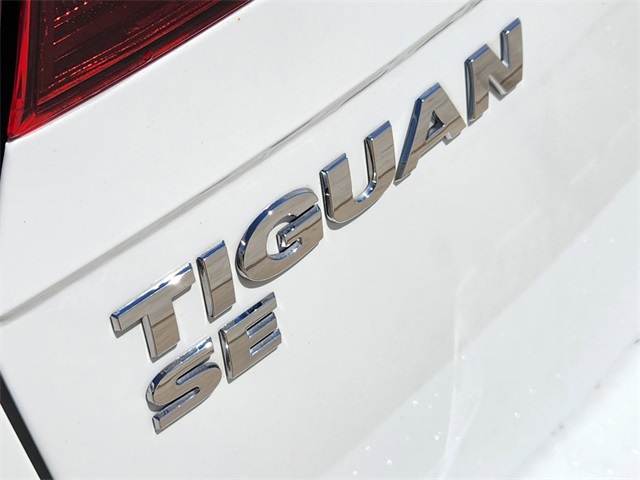 2021 Volkswagen Tiguan 2.0T SE R-Line Black 13