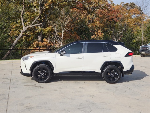 2020 Toyota RAV4 Hybrid XSE 8