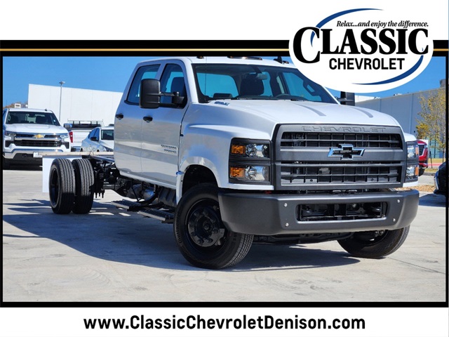 2024 Chevrolet Silverado 5500HD Work Truck 1